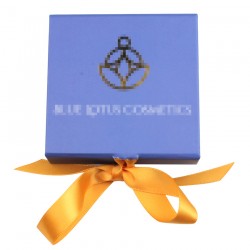 Custom Blue Square Magnetic eyelash packaging with golden ribbon CMB135